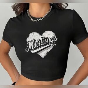 Black Graphic Fitted Crop T-Shirt